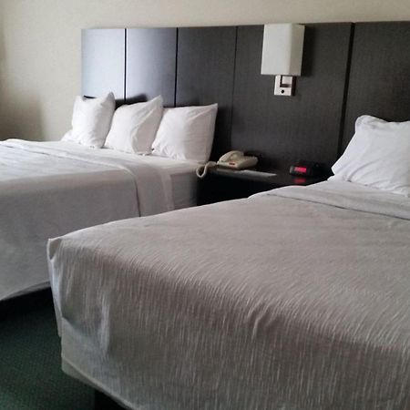 Gold Vault Inn Radcliff Ngoại thất bức ảnh